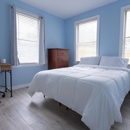 Central & Comfortable Home Walk To The Beach! Jacksonville Beach Kültér fotó