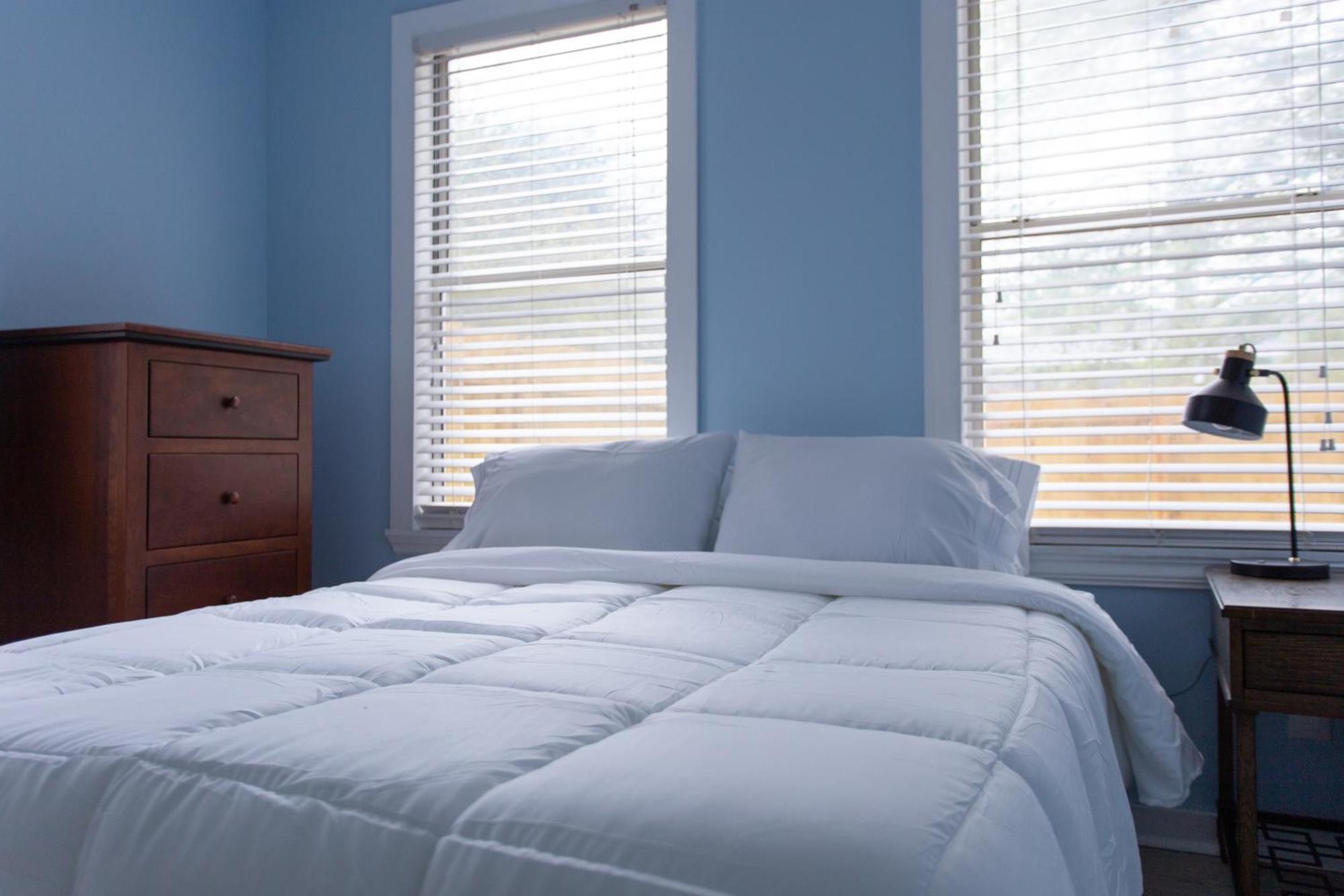 Central & Comfortable Home Walk To The Beach! Jacksonville Beach Kültér fotó