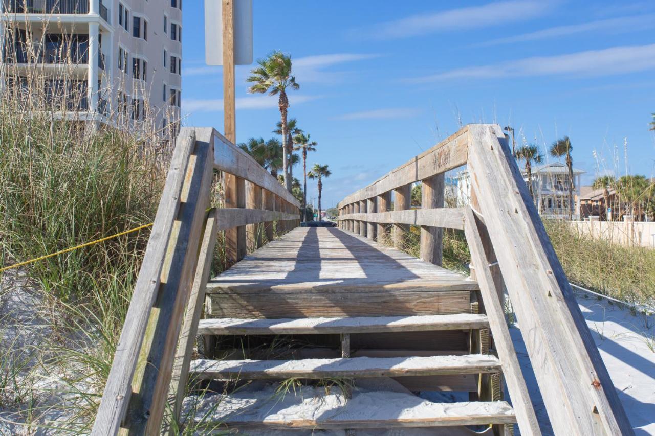 Central & Comfortable Home Walk To The Beach! Jacksonville Beach Kültér fotó